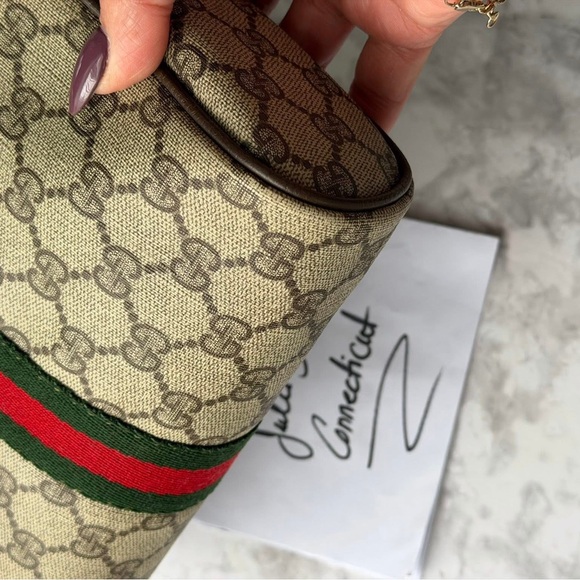 Vintage Gucci pouch - Picture 11 of 16